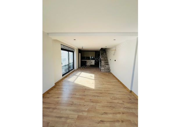 Güzeloba Mah. Muratpaşa Satılık Daire |  2+1 Oda | 120M2 7.500.000Tl  Krediye Uygun  | 1. Kat | Klima | 2 Banyo Resim-3