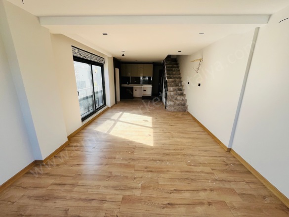 Güzeloba Mah. Muratpaşa Satılık Daire |  2+1 Oda | 120M2 7.500.000Tl  Krediye Uygun  | 1. Kat | Klima | 2 Banyo Resim-4