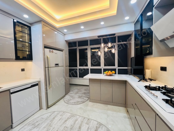 Ulus Mah. Kepez Satılık Daire |  3+1 Oda | 165M2 7.200.000Tl  Krediye Uygun  | 7. Kat | Doğalgaz(Kombi) | 2 Banyo Resim-5