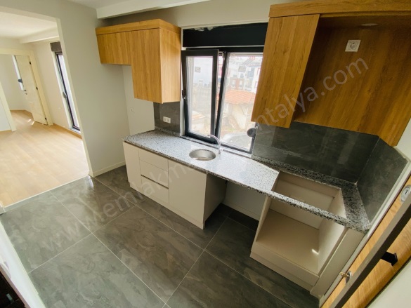 Yüksekalan Mah. Muratpaşa Satılık Daire |  2+1 Oda | 65M2 5.000.000Tl  Krediye Uygun  | 2. Kat | Klima | 1 Banyo Resim-4