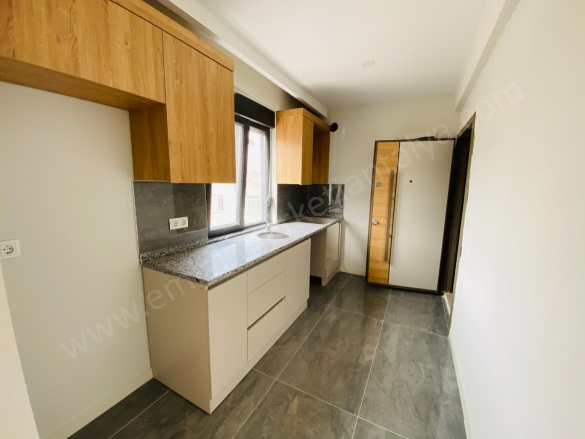 Yüksekalan Mah. Muratpaşa Satılık Daire |  2+1 Oda | 65M2 4.500.000Tl  Krediye Uygun  | 2. Kat | Klima | 1 Banyo Resim-5