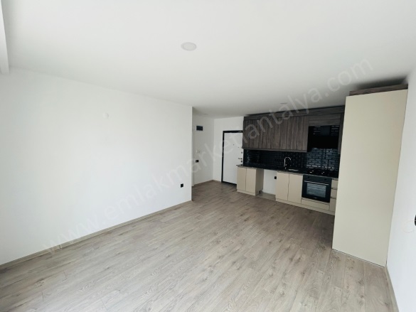 Ayanoğlu Mah. Kepez Satılık Daire |  1+1 Oda | 75M2 2.750.000Tl  Krediye Uygun  | 2. Kat | Klima | 1 Banyo Resim-4