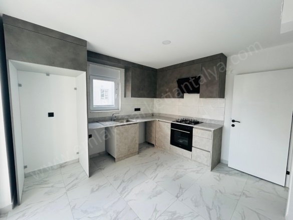 Aydoğmuş Mah. Kepez Satılık Daire |  2+1 Oda | 110M2 4.250.000Tl  Krediye Uygun  | 2. Kat | Klima | 1 Banyo Resim-3