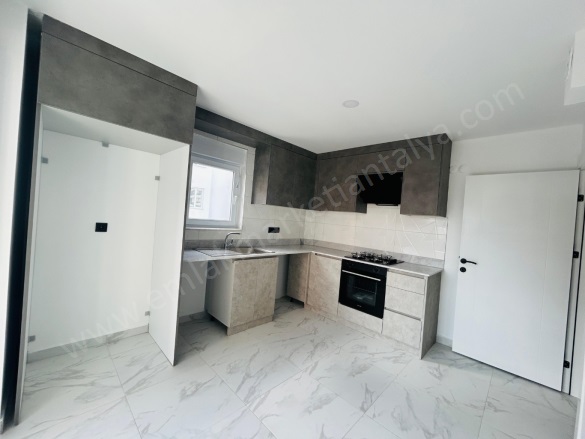 Aydoğmuş Mah. Kepez Satılık Daire |  2+1 Oda | 110M2 4.250.000Tl  Krediye Uygun  | 2. Kat | Klima | 1 Banyo Resim-4