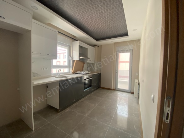 Yüksekalan Mah. Muratpaşa Satılık Daire |  2+1 Oda | 110M2 6.750.000Tl  Krediye Uygun  | 2. Kat | Doğalgaz(Kombi) | 2 Banyo Resim-2