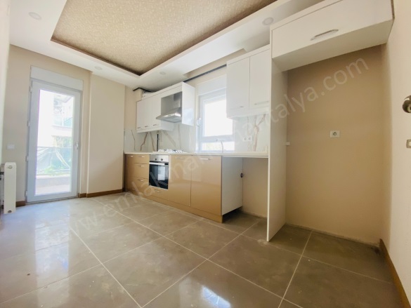 Yüksekalan Mah. Muratpaşa Satılık Daire |  2+1 Oda | 110M2 6.490.000Tl  Krediye Uygun  | 1. Kat | Doğalgaz(Kombi) | 2 Banyo Resim-2