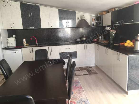 Liman Mahallesi Nde Denize Yakın 3+1 Asansörlü Dubleks Satılık Daire Konyaaltı