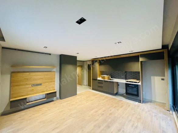 Zerdalilik Mah. Muratpaşa Satılık Daire |  2+1 Oda | 95M2 9.250.000Tl  Krediye Uygun  | Bahçe Katı | Klima | 1 Banyo Resim-1