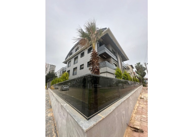 Güzeloba Mah. Muratpaşa Satılık Daire |  2+1 Oda | 95M2 15.000.000Tl  Krediye Uygun  | 1. Kat | Doğalgaz(Kombi) | 1 Banyo Resim-1