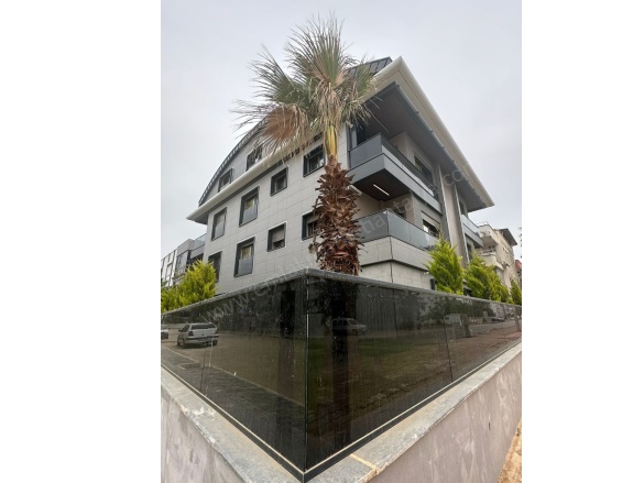 Güzeloba Mah. Muratpaşa Satılık Daire |  1+1 Oda | 70M2 7.500.000Tl  Krediye Uygun  | 1. Kat | Doğalgaz(Kombi) | 1 Banyo Resim-3