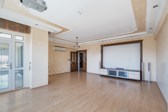 Güzeloba Mah. Muratpaşa Satılık Daire |  5+2 Oda | 300M2 20.000.000Tl  Krediye Uygun  | Dubleks | Doğalgaz(Kombi) | 4 Banyo Resim-4