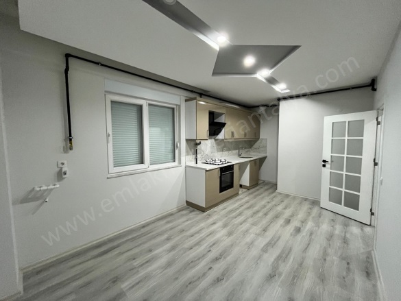 Etiler Mah. Muratpaşa Satılık Daire |  2+1 Oda | 80M2 3.480.000Tl | Yüksek Giriş | Doğalgaz(Kombi) | 1 Banyo Resim-4