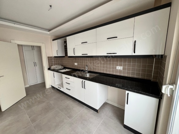 Muratpaşa Mah. Muratpaşa Satılık Daire |  2+1 Oda | 85M2 4.750.000Tl  Krediye Uygun  | 4. Kat | Doğalgaz(Kombi) | 1 Banyo Resim-5