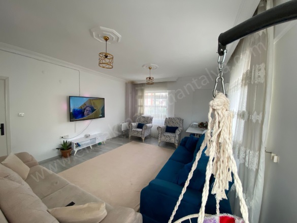 Cumhuriyet Mah. Muratpaşa Satılık Daire |  2+1 Oda | 130M2 5.200.000Tl  Krediye Uygun  | 2. Kat | Klima | 1 Banyo Resim-2