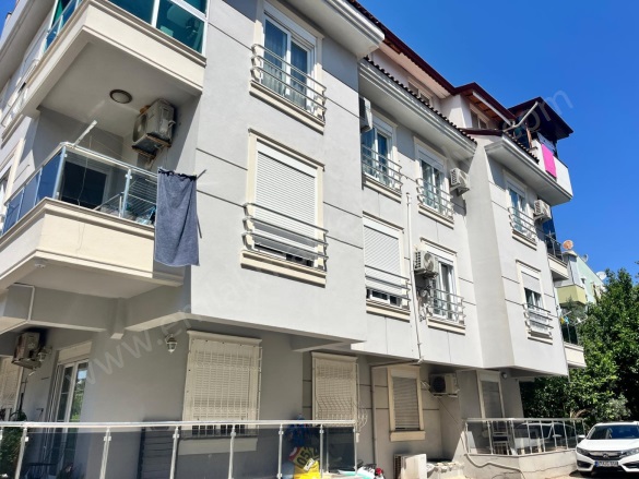 Güzeloba Mah. Muratpaşa Satılık Daire |  2+1 Oda | 110M2 8.400.000Tl  Krediye Uygun  Eşyalı  | 1. Kat | Doğalgaz(Kombi) | 1 Banyo Resim-2