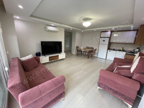 Hurma Mah. Konyaaltı Satılık Daire |  1+1 Oda | 75M2 6.250.000Tl Eşyalı  | 1. Kat | Klima | 1 Banyo Resim-1