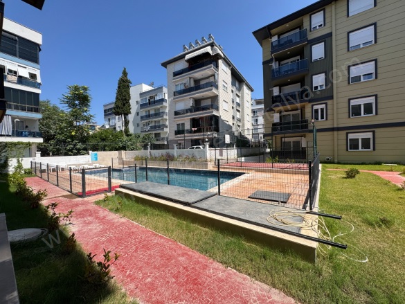 Kızıltoprak Mah. Muratpaşa Satılık Daire |  1+1 Oda | 85M2 4.650.000Tl  Krediye Uygun  | Yüksek Giriş | Doğalgaz(Kombi) | 1 Banyo Resim-4