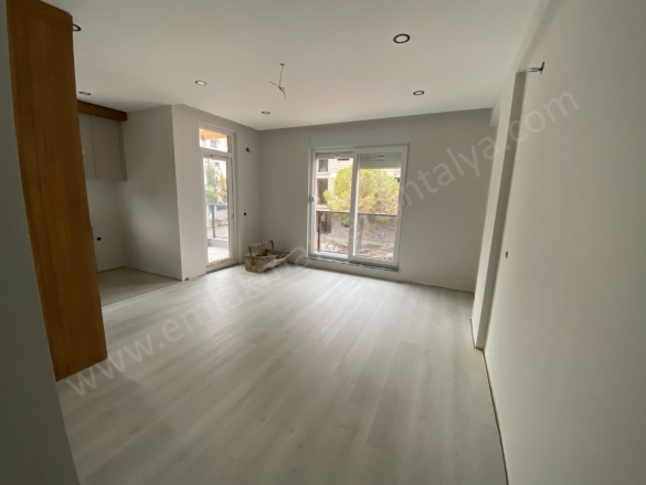 Fevzi Çakmak Mah. Kepez Satılık Daire |  2+1 Oda | 80M2 3.750.000Tl  Krediye Uygun  | 2. Kat | Klima | 1 Banyo Resim-2