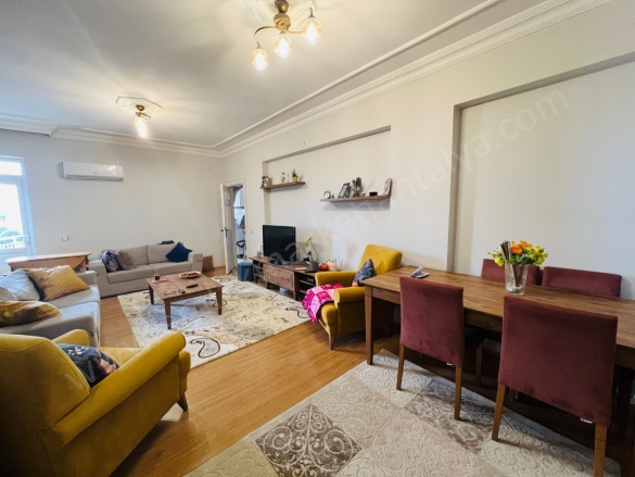 Kızıltoprak Mah. Muratpaşa Satılık Daire |  3+1 Oda | 140M2 5.190.000Tl  Krediye Uygun  | 3. Kat | Doğalgaz(Kombi) | 2 Banyo Resim-3