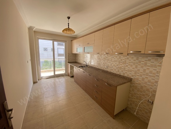 Yüksekalan Mah. Muratpaşa Satılık Daire |  3+1 Oda | 140M2 5.200.000Tl  Krediye Uygun  | 1. Kat | Klima | 1 Banyo Resim-1