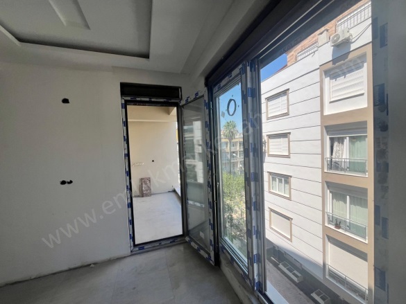 Bahçelievler Mah. Muratpaşa Satılık Daire |  1+1 Oda | 68M2 5.500.000Tl  Krediye Uygun  | Giriş Katı | Doğalgaz(Kombi) | 1 Banyo Resim-5