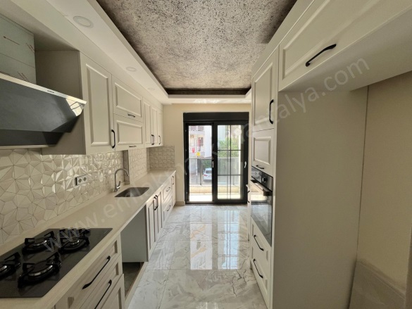 Kızılarık Mah. Muratpaşa Satılık Daire |  3+1 Oda | 145M2 6.995.000Tl  Krediye Uygun  | 1. Kat | Klima | 2 Banyo Resim-3