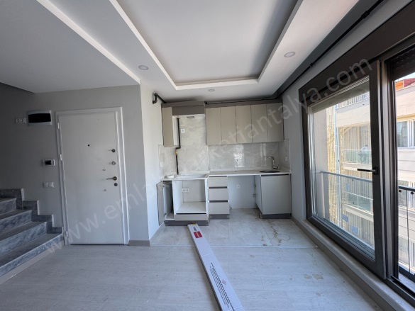 Kızıltoprak Mah. Muratpaşa Satılık Daire |  3+1 Oda | 125M2 5.650.000Tl | Dubleks | Doğalgaz(Kombi) | 2 Banyo Resim-4