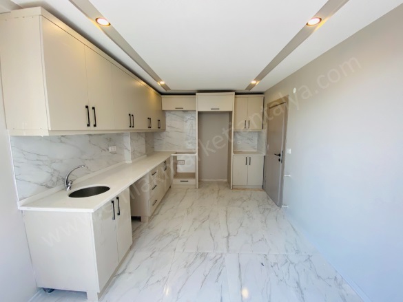 Erenköy Mah. Kepez Satılık Daire |  5+1 Oda | 285M2 6.850.000Tl  Krediye Uygun  | Bahçe Dubleksi | Doğalgaz(Kombi) | 2 Banyo Resim-3