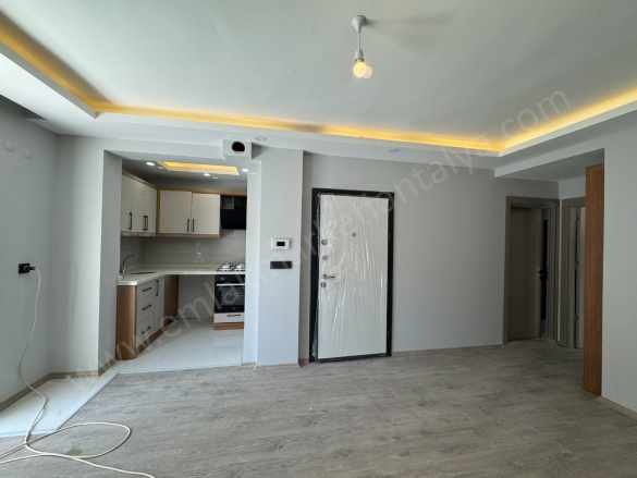 Nüfus Müdürlüğü Karşısı Hem Ofis Konuta Uygun 2+1 Satılık Daire Muratpaşa Etiler Mah