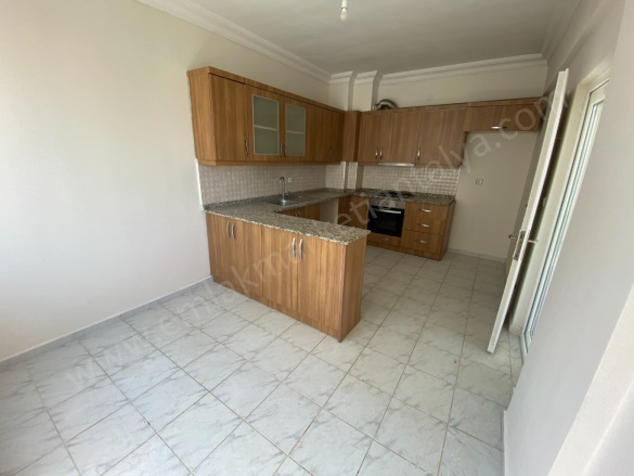 Meydankavağı Mah. Muratpaşa Satılık Daire |  3+1 Oda | 180M2 10.100.000Tl | 8. Kat | 1 Banyo Resim-3