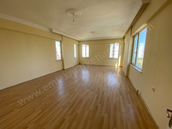 Meydankavağı Mah. Muratpaşa Satılık Daire |  3+1 Oda | 180M2 10.100.000Tl | 8. Kat | 1 Banyo Resim-5