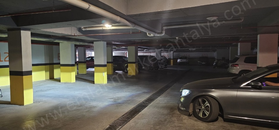 Pınarbaşı Mah. Konyaaltı Satılık Daire |  2+1 Oda | 90M2 10.900.000Tl  Krediye Uygun  Eşyalı  | Bahçe Katı | Doğalgaz(Kombi) | 1 Banyo Resim-3