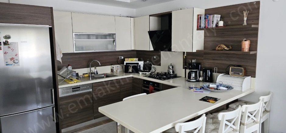 Pınarbaşı Mah. Konyaaltı Satılık Daire |  2+1 Oda | 90M2 10.900.000Tl  Krediye Uygun  Eşyalı  | Bahçe Katı | Doğalgaz(Kombi) | 1 Banyo Resim-4