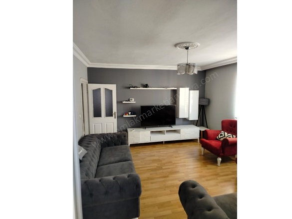 Dutlubahçe Mah. Muratpaşa Satılık Daire |  4+1 Oda | 240M2 5.300.000Tl  Krediye Uygun  | Çatı Dubleksi | Doğalgaz(Kombi) | 2 Banyo Resim-3