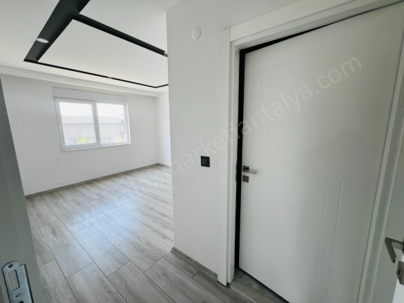 Baraj Mah. Kepez Satılık Daire |  3+1 Oda | 145M2 6.200.000Tl  Krediye Uygun  | 2. Kat | Doğalgaz(Kombi) | 2 Banyo Resim-2