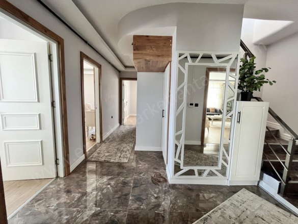 Güzeloba Mah. Muratpaşa Satılık Daire |  4+1 Oda | 260M2 13.000.000Tl  Krediye Uygun  Eşyalı  | Dubleks | Doğalgaz(Kombi) | 2 Banyo Resim-4