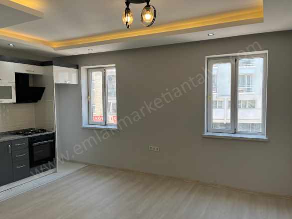 Cebesoy Caddesi Üzeri içi Yapılı 2+1 Satılık Daire Muratpaşa Çaybaşı Mah