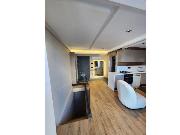 Güzeloba Mah. Muratpaşa Satılık Daire |  2+1 Oda | 70M2 5.500.000Tl  Krediye Uygun  | Ters Dubleks | Doğalgaz(Kombi) | 1 Banyo Resim-4