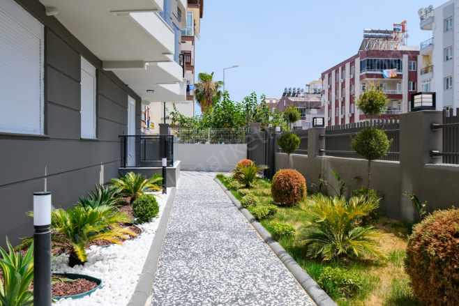 Meydankavağında Önü Açık Ferah Dubleks 2+1 Satılık Daire Muratpaşa Meydankavağı Mah