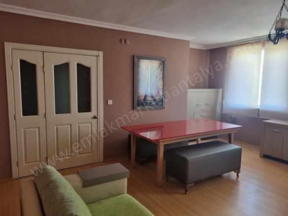 Çağlayan Mahallesinde 2+1 Den Çevrilmiş Eşyalı Katta 1+1 Satılık Daire Muratpaşa