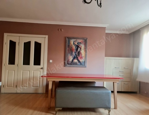 Çağlayan Mah. Muratpaşa Satılık Daire |  1+1 Oda | 115M2 5.800.000Tl  Krediye Uygun  Eşyalı  | 3. Kat | Klima | 1 Banyo Resim-2