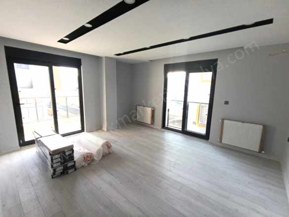 Meydan Tramvaya Çok Yakın Doğalgazlı Sıfır Satılık Daire 2+1 Muratpaşa Kızıltoprak Mah