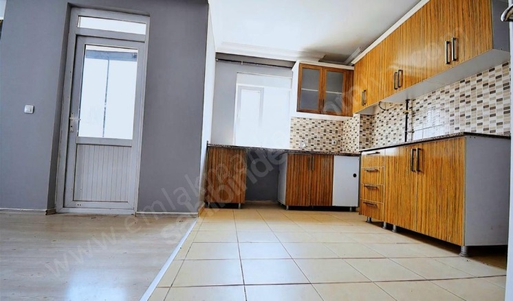 Kızılarık Mah. Muratpaşa Satılık Daire |  2+1 Oda | 90M2 3.199.000Tl  Krediye Uygun  | 3. Kat | Doğalgaz(Kombi) | 1 Banyo Resim-3