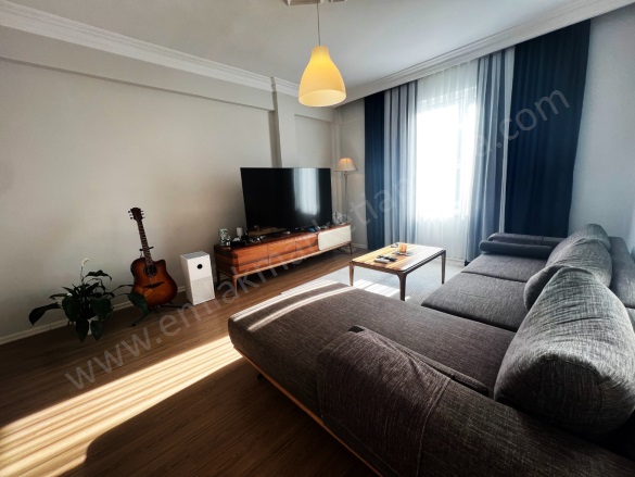 Gençlik Mah. Muratpaşa Satılık Daire |  3+1 Oda | 145M2 5.750.000Tl  Krediye Uygun  | 3. Kat | Klima | 1 Banyo Resim-3