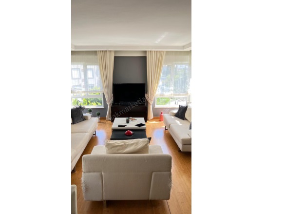 Meydankavağı Mah. Muratpaşa Satılık Daire |  3+1 Oda | 170M2 13.500.000Tl  Krediye Uygun  | 3. Kat | Doğalgaz(Kombi) | 2 Banyo Resim-4