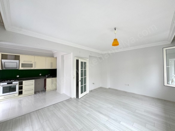 Fener Mah. Muratpaşa Satılık Daire |  3+1 Oda | 130M2 6.500.000Tl  Krediye Uygun  | Çatı Dubleksi | Doğalgaz(Kombi) | 2 Banyo Resim-1