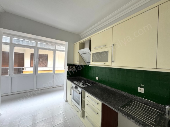 Fener Mah. Muratpaşa Satılık Daire |  3+1 Oda | 130M2 6.500.000Tl  Krediye Uygun  | Çatı Dubleksi | Doğalgaz(Kombi) | 2 Banyo Resim-4
