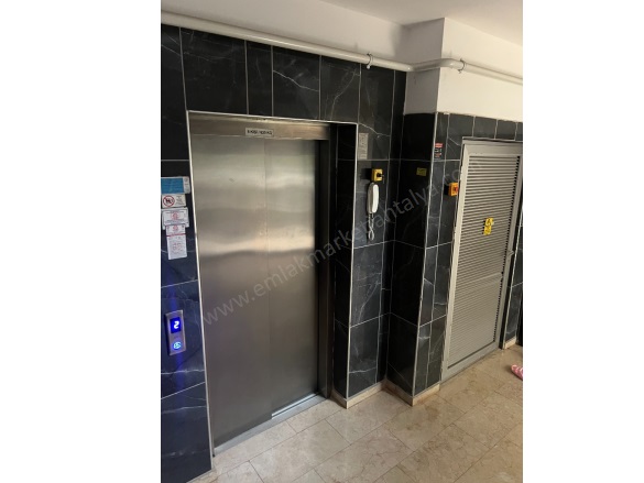 Kızıltoprak Mah. Muratpaşa Kiralık Daire |  2+1 Oda | 90M2 Aylık 25.000Tl | 2. Kat | Klima | 1 Banyo Resim-2