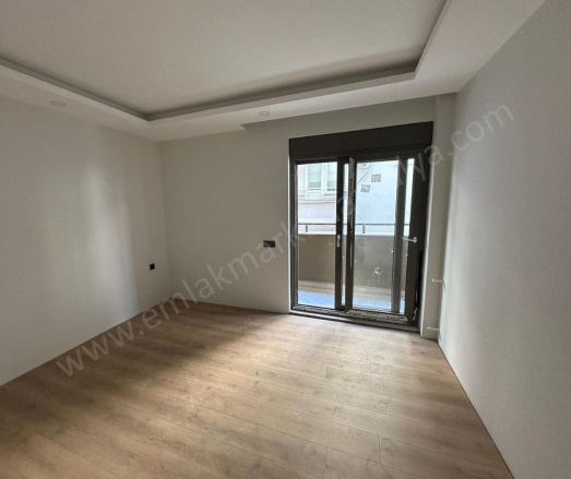 Bahçelievler Mah. Muratpaşa Satılık Daire |  2+1 Oda | 95M2 11.500.000Tl  Krediye Uygun  | 2. Kat | Klima | 1 Banyo Resim-3