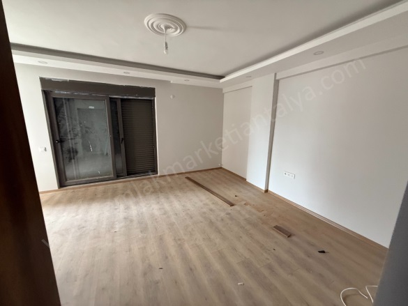 Hüsnü Karakaş Mah. Kepez Satılık Daire |  1+1 Oda | 60M2 3.120.000Tl  Krediye Uygun  | 1. Kat | Klima | 1 Banyo Resim-4